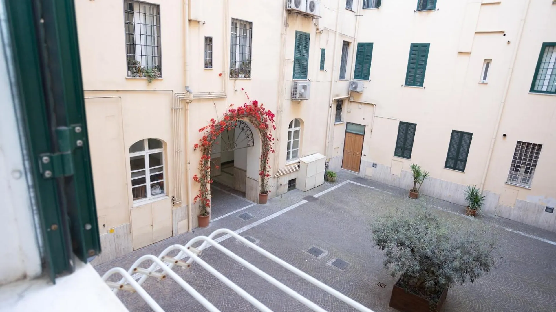 Persia Collection Colosseo Apartment Rome